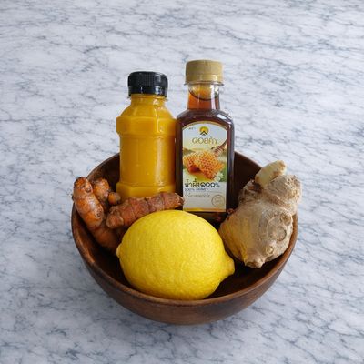 Juice Shots - Honey Turmeric Lemon & Ginger 1